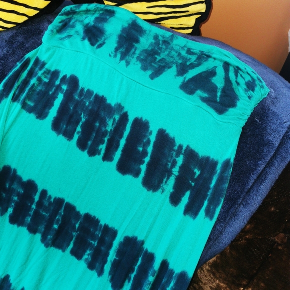 Ladies long skirt - Picture 3 of 3